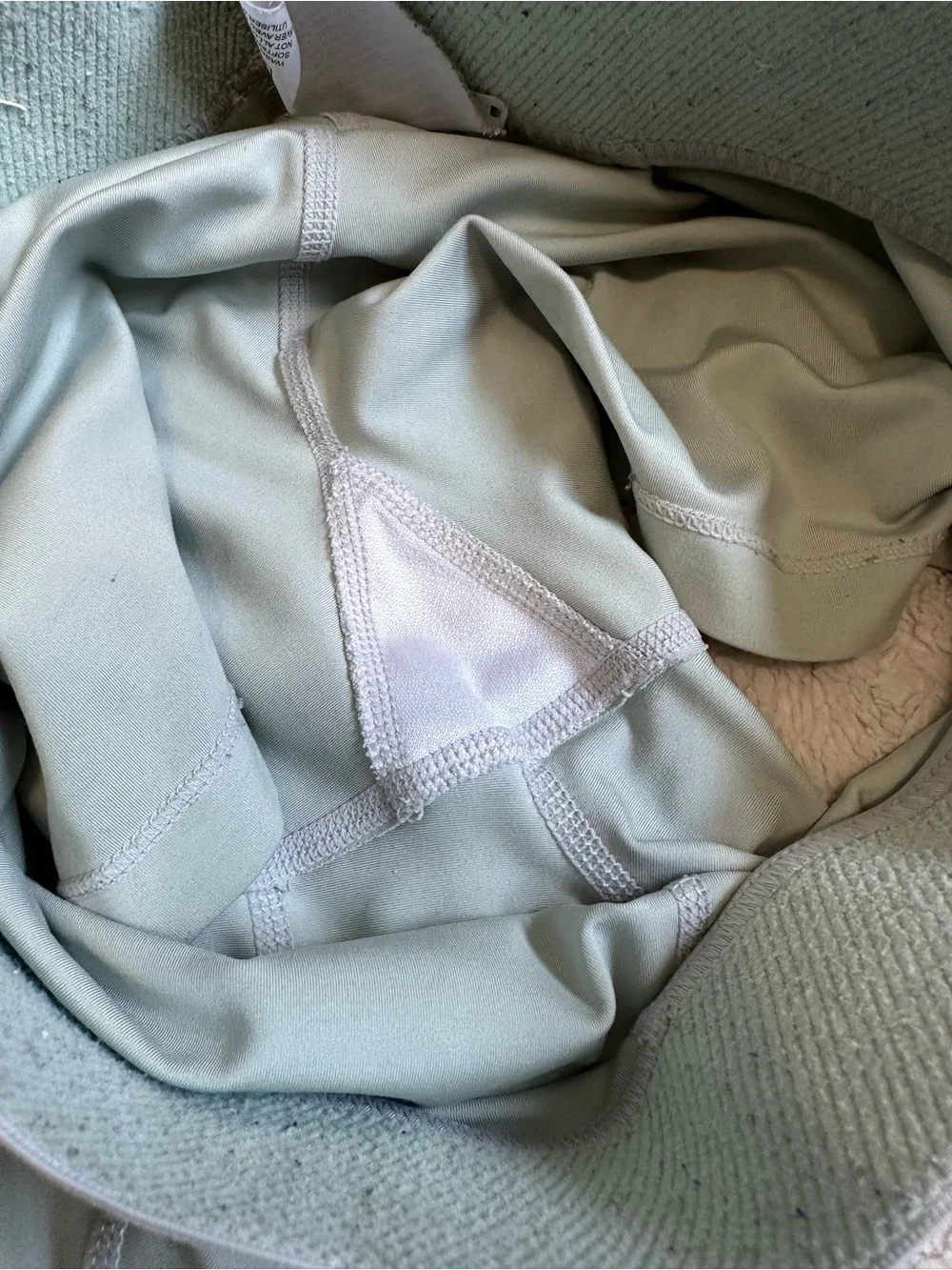 *FLAWED* Nike | Mint Nike Pro Compression Shorts | Size Small